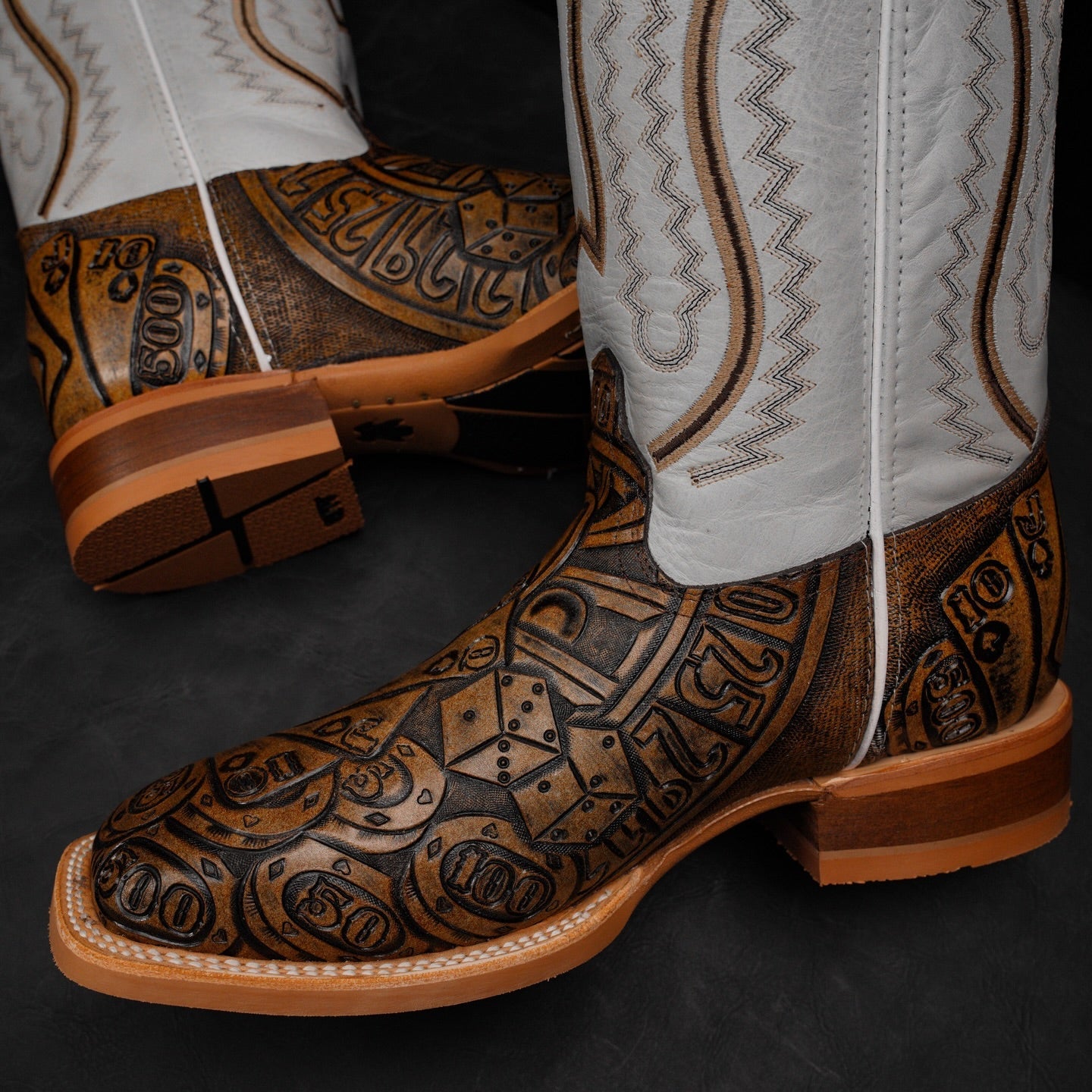 Bota Desenhada Artesanal - Baralho